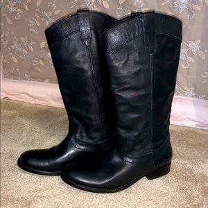 Frye Boots sz 6.5 B